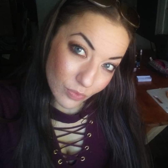 Meet your Posher, Mopie - Picture 2 of 4